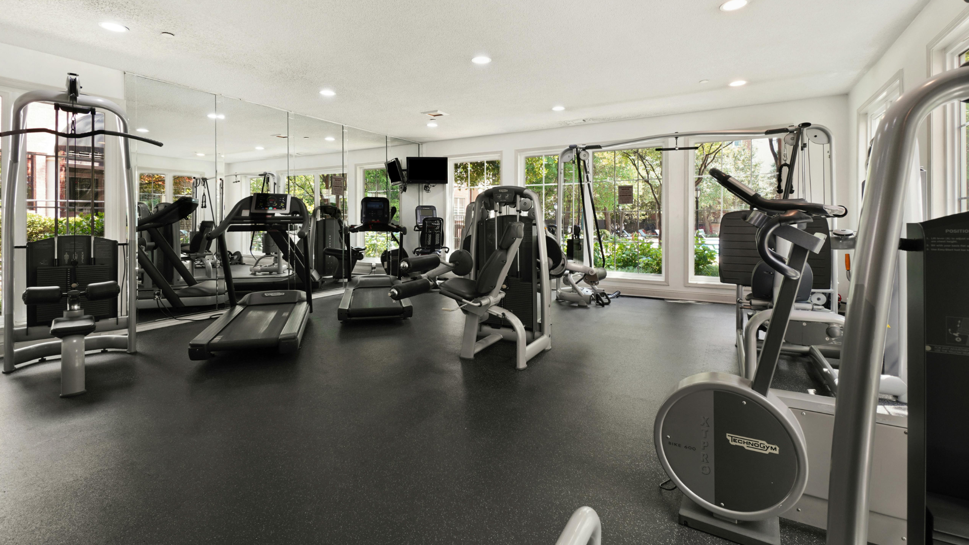 パーソナルジムの店内